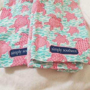 Simply southern kitchen set